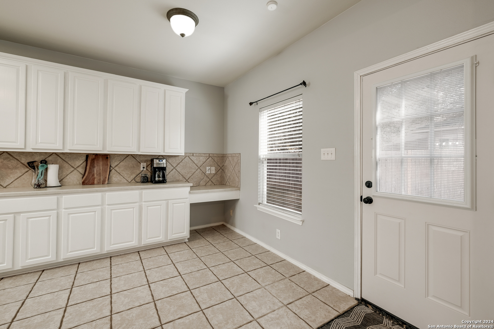 26232 UPTON CRK