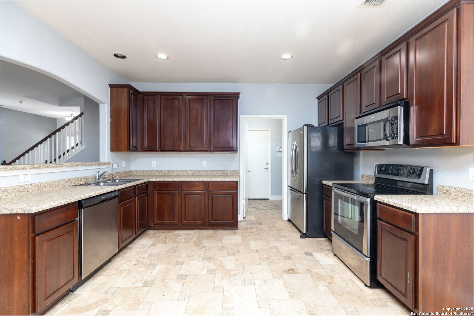 1206 PINNACLE FLS