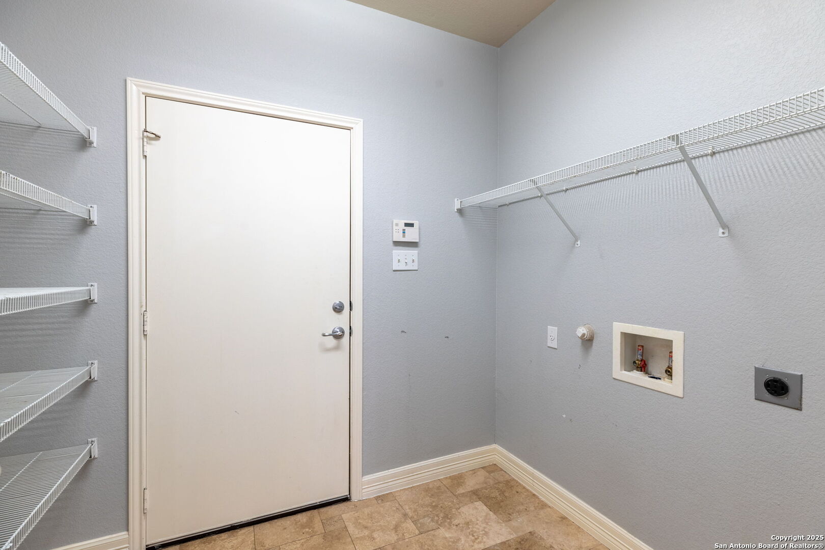 1206 PINNACLE FLS