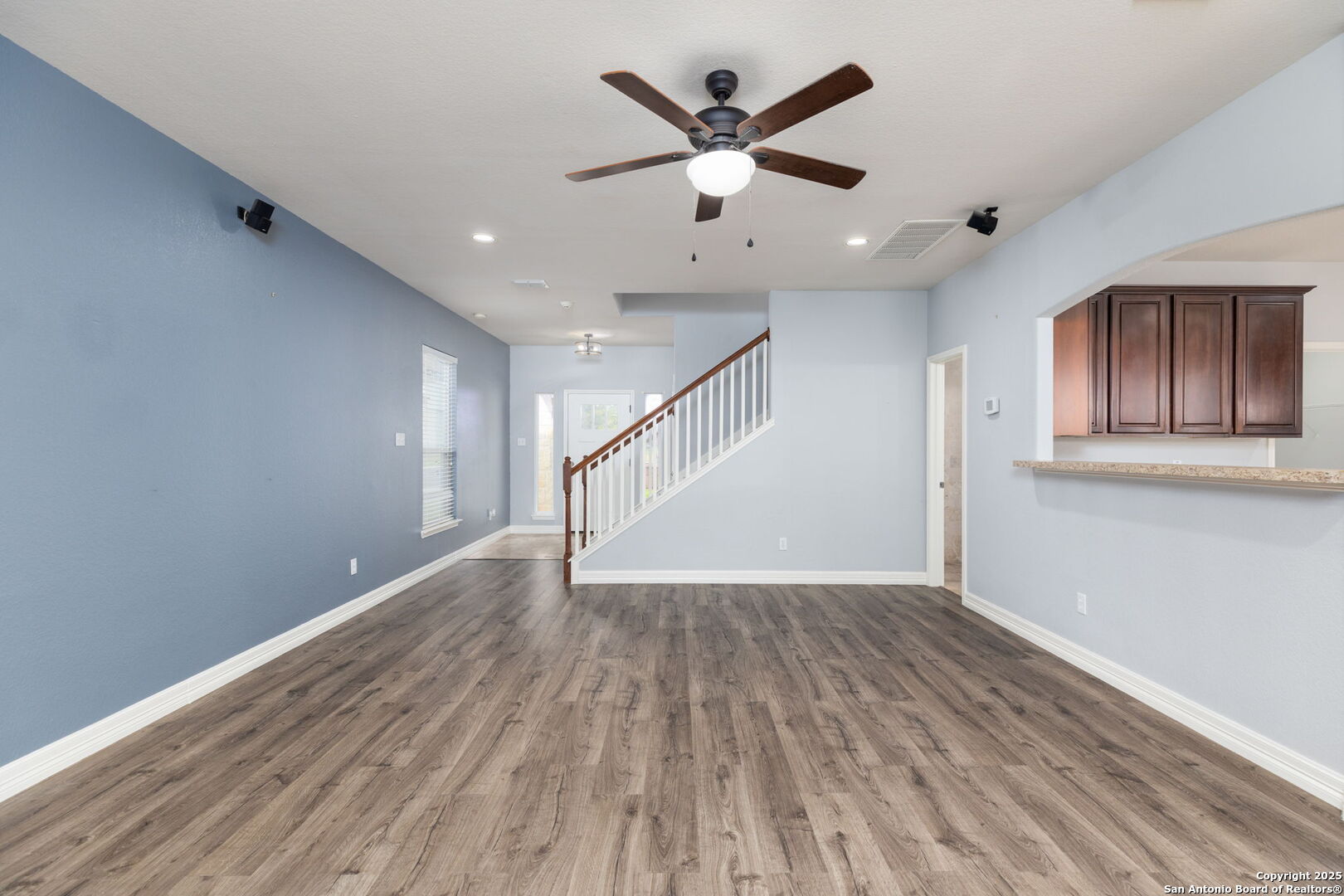 1206 PINNACLE FLS