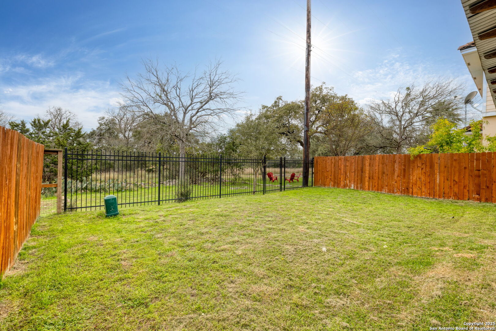 1206 PINNACLE FLS