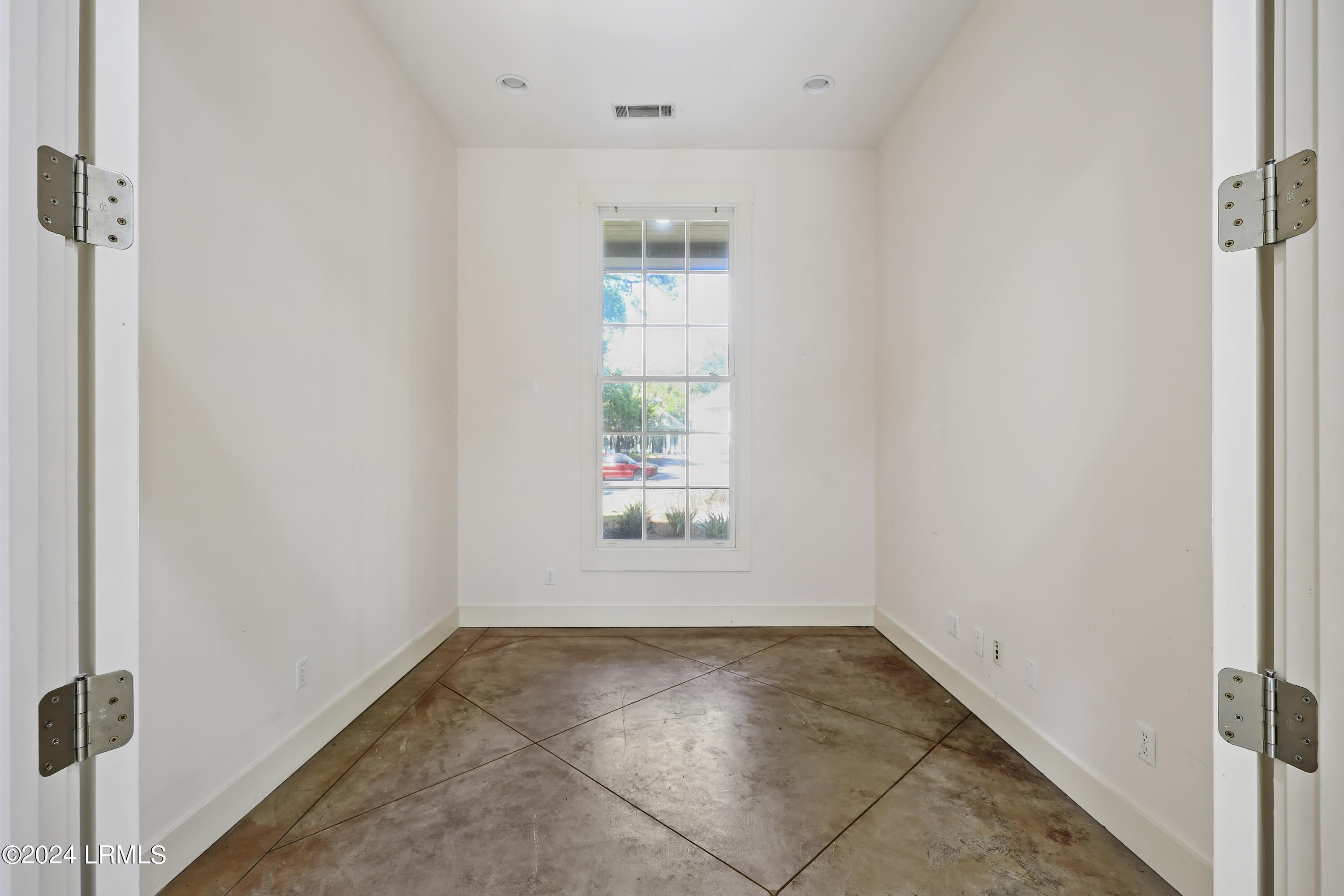 201 Merchant Street