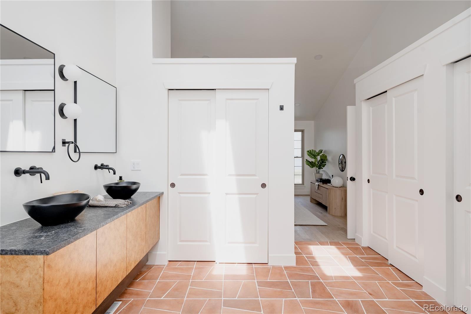 10755 W 85th Place