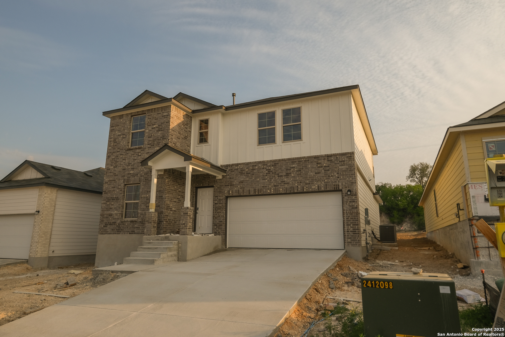 5019 Agave Blue Lane
