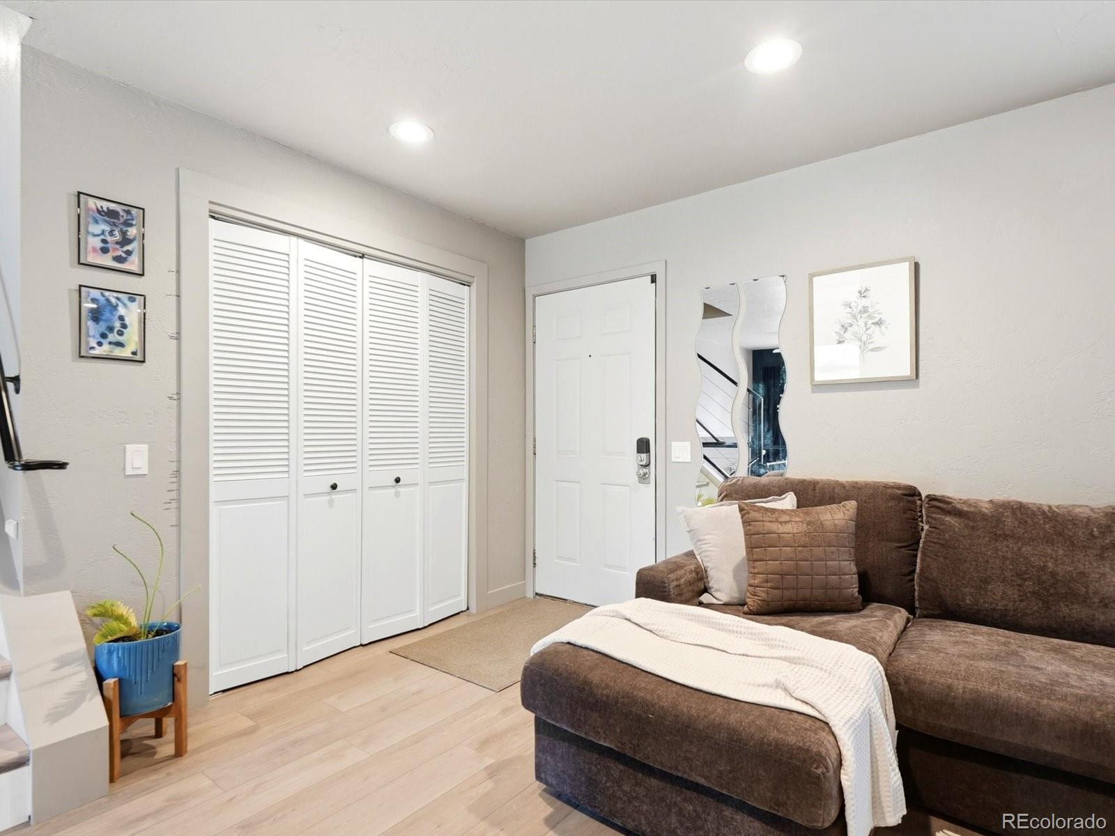 3380 Ashwood Circle