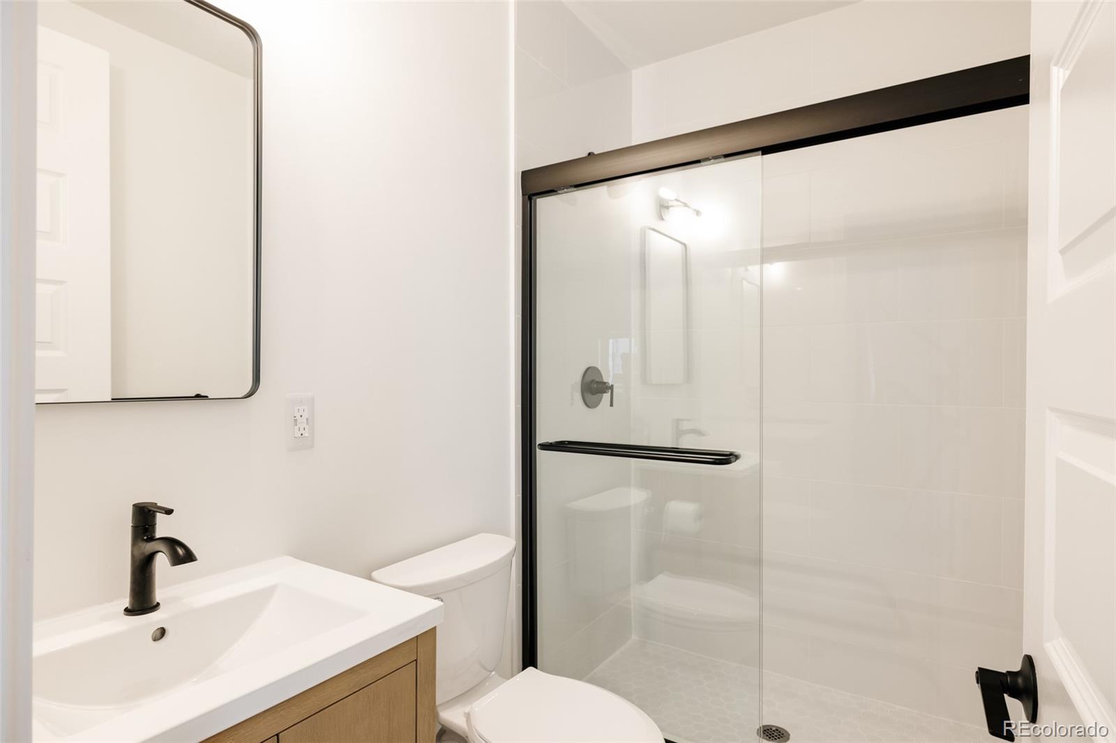 10106 E 59th Place
