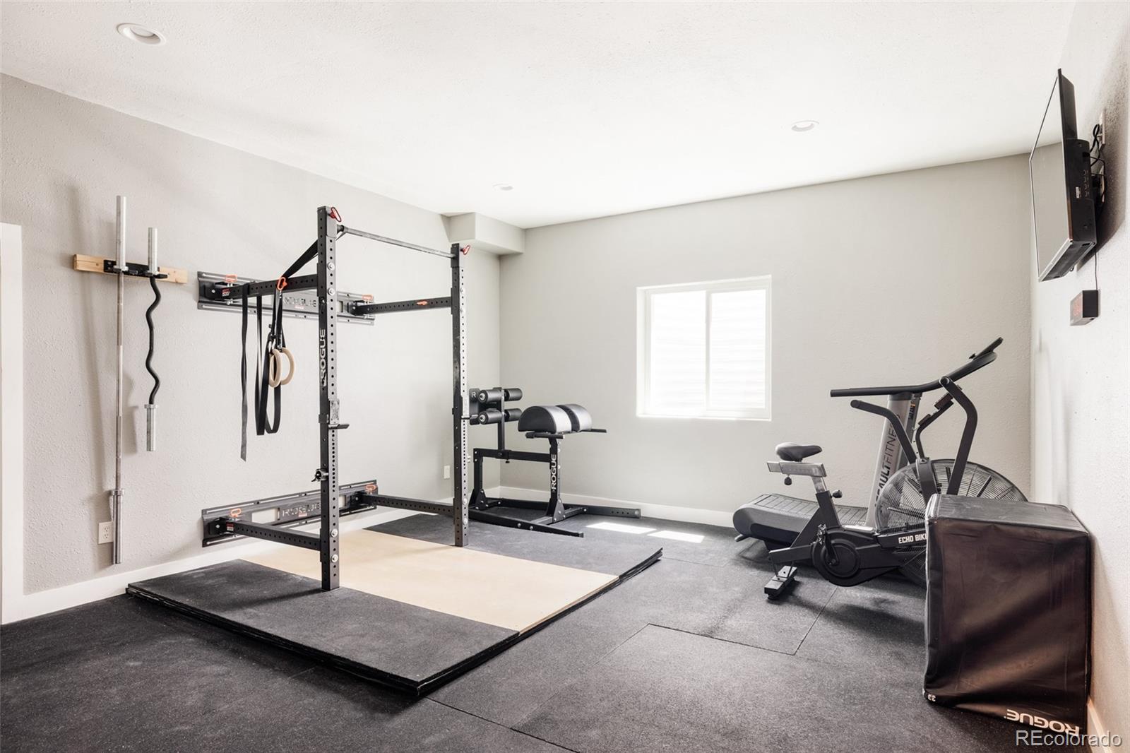 10106 E 59th Place