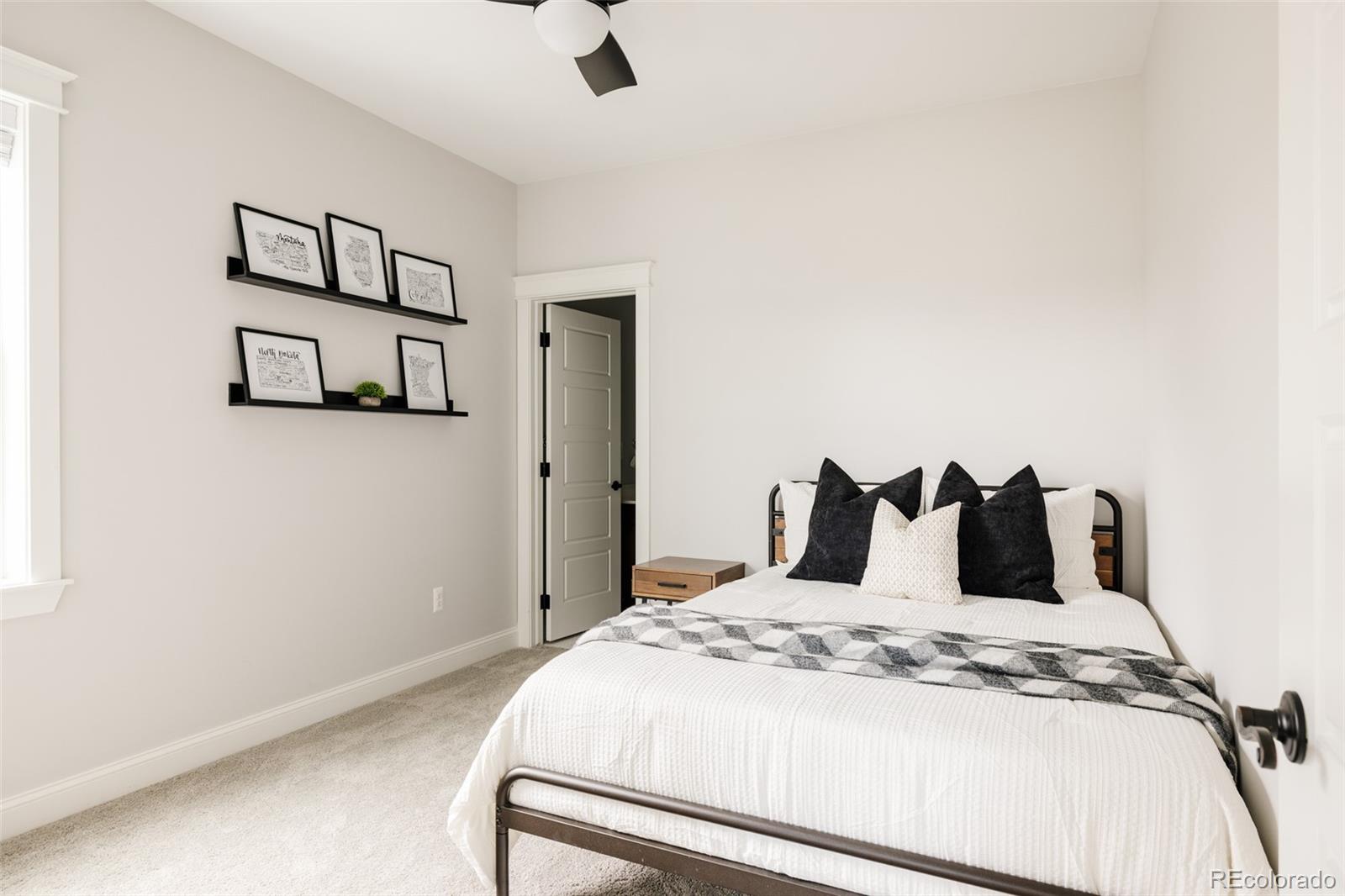 10106 E 59th Place