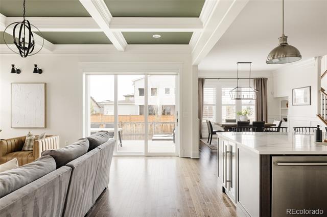 10106 E 59th Place