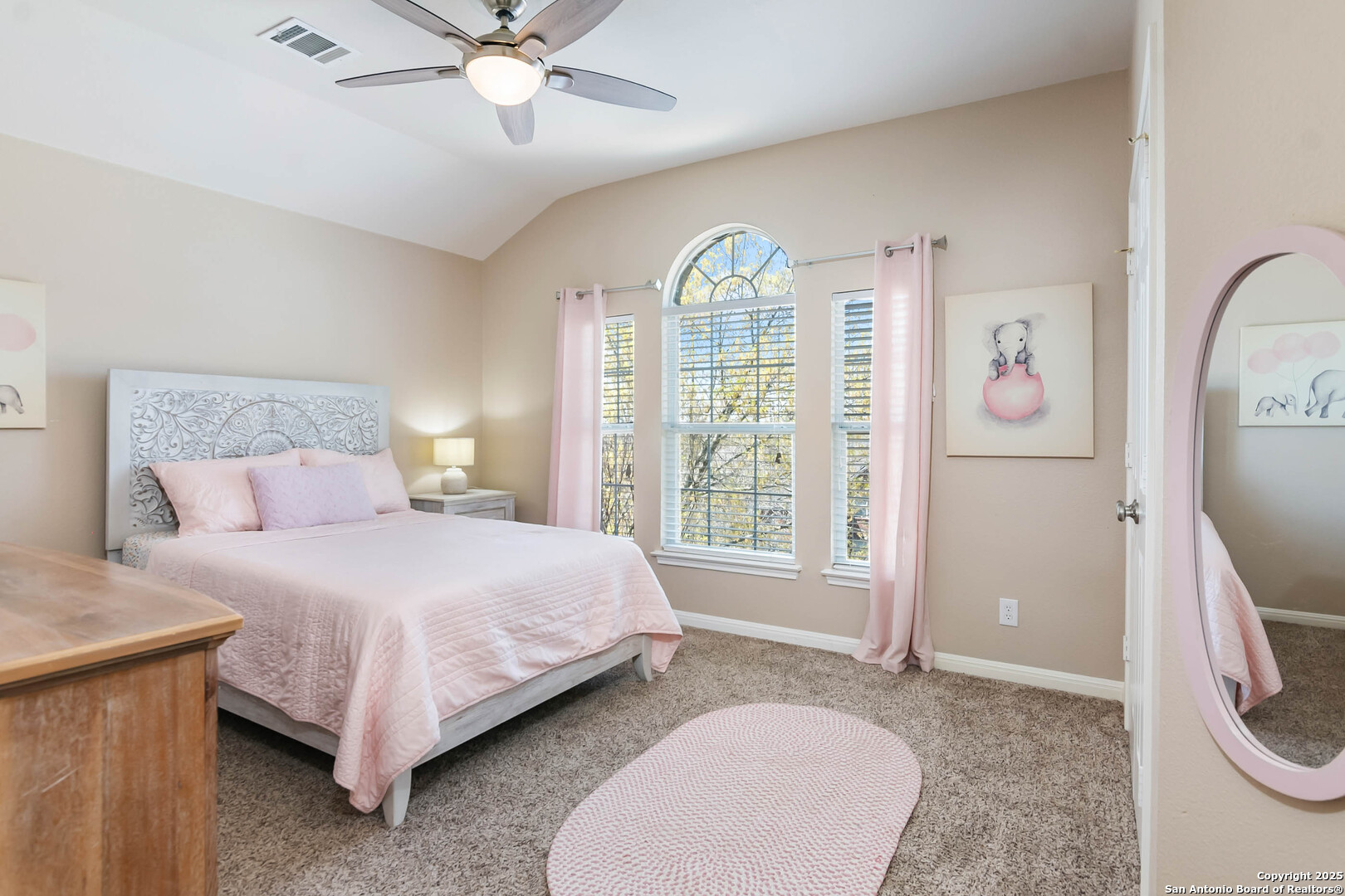 19538 Clay Oak