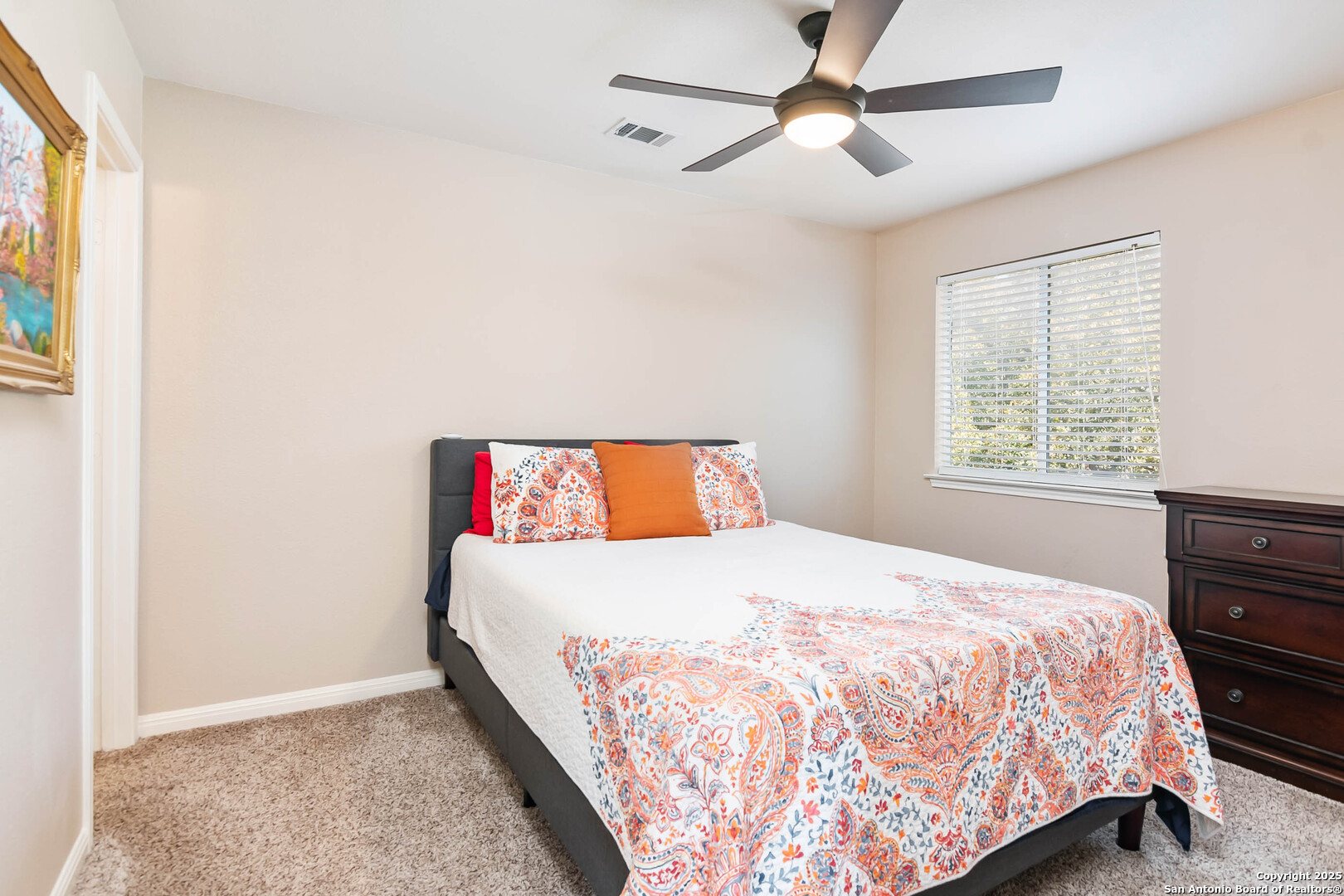 19538 Clay Oak