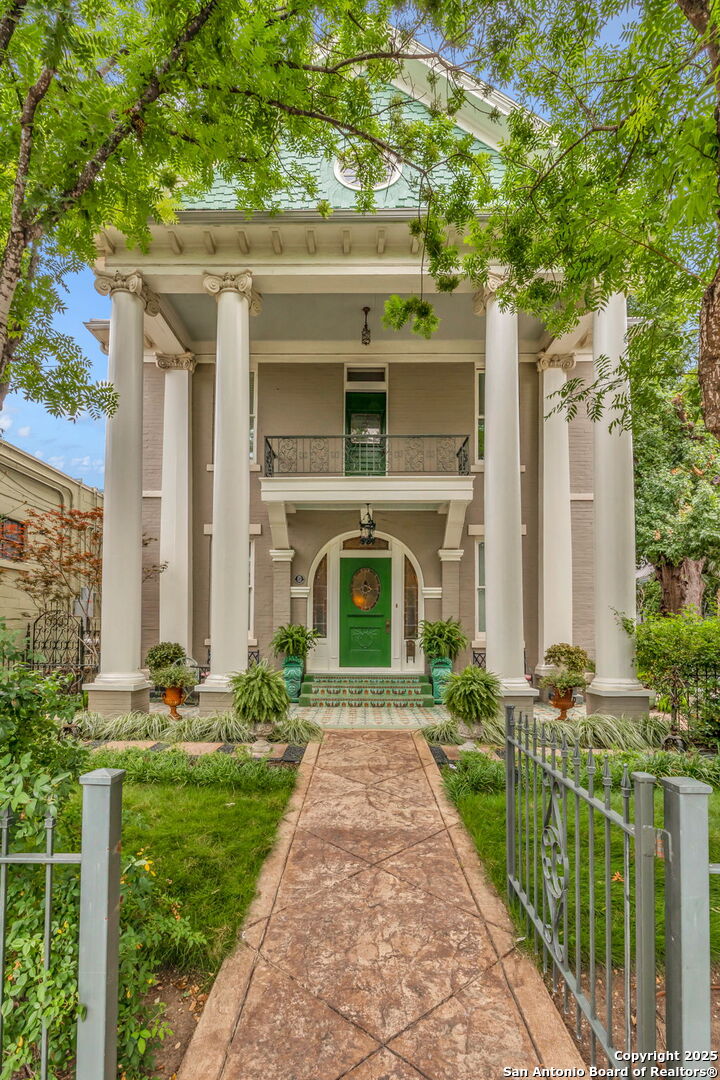 112 King William