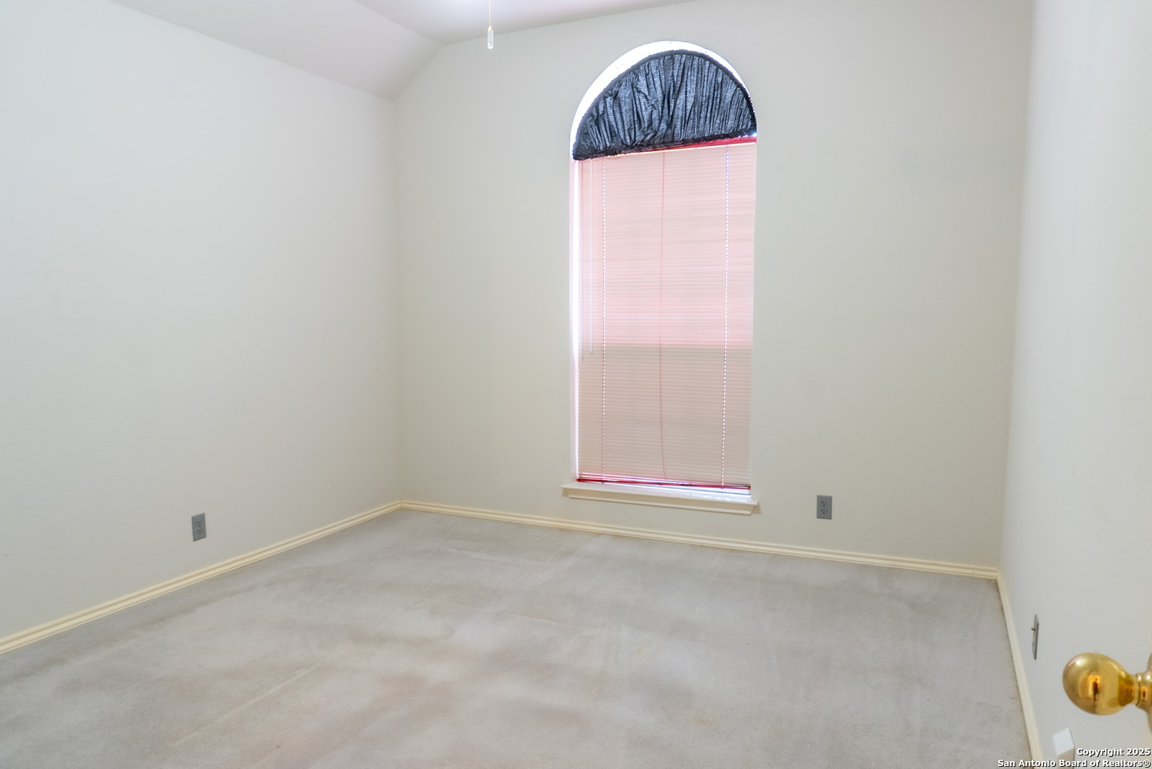 17410 Canyon Breeze