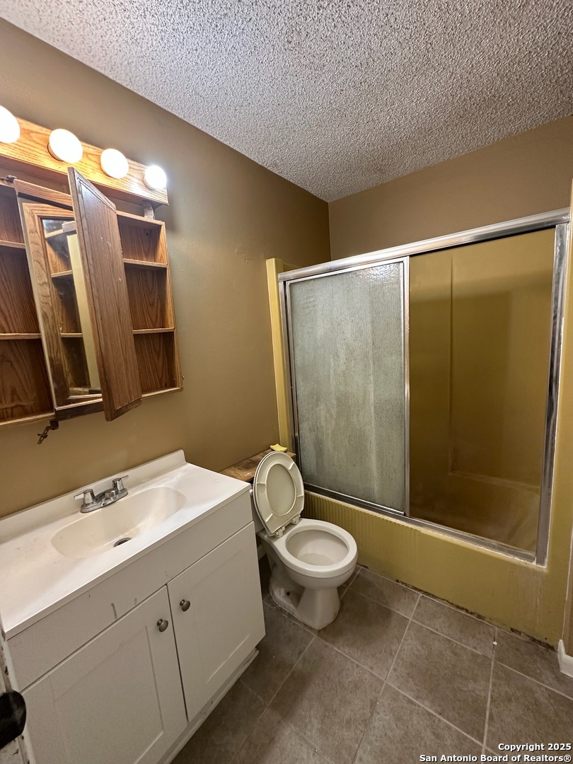 222 Kerry Brook