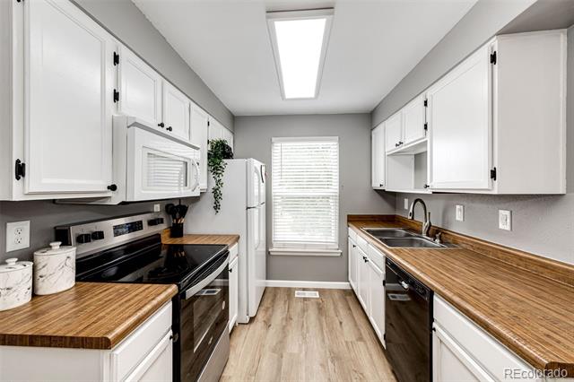 11982 Bellaire Street Unit: G