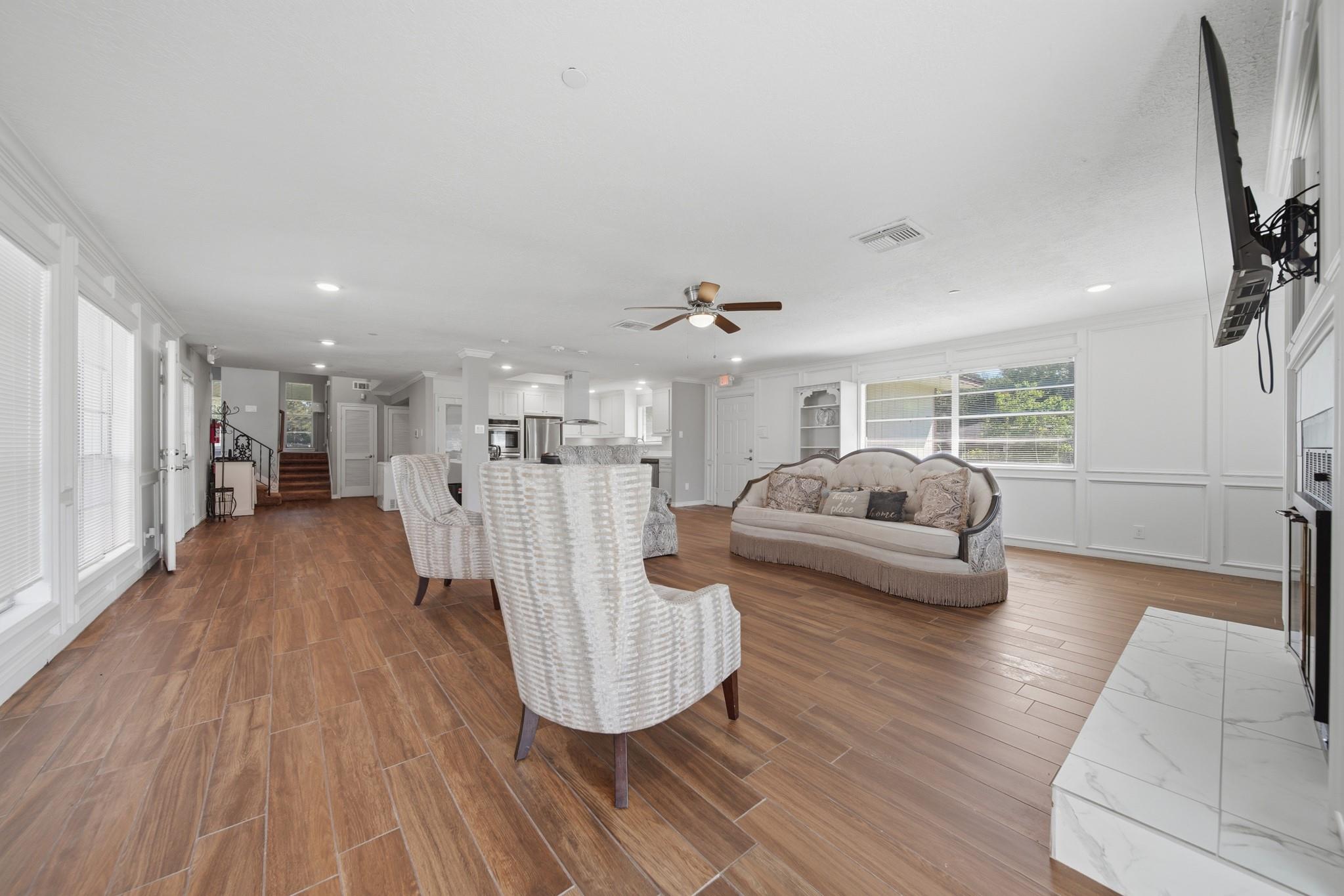 3006 Spring Creek Drive