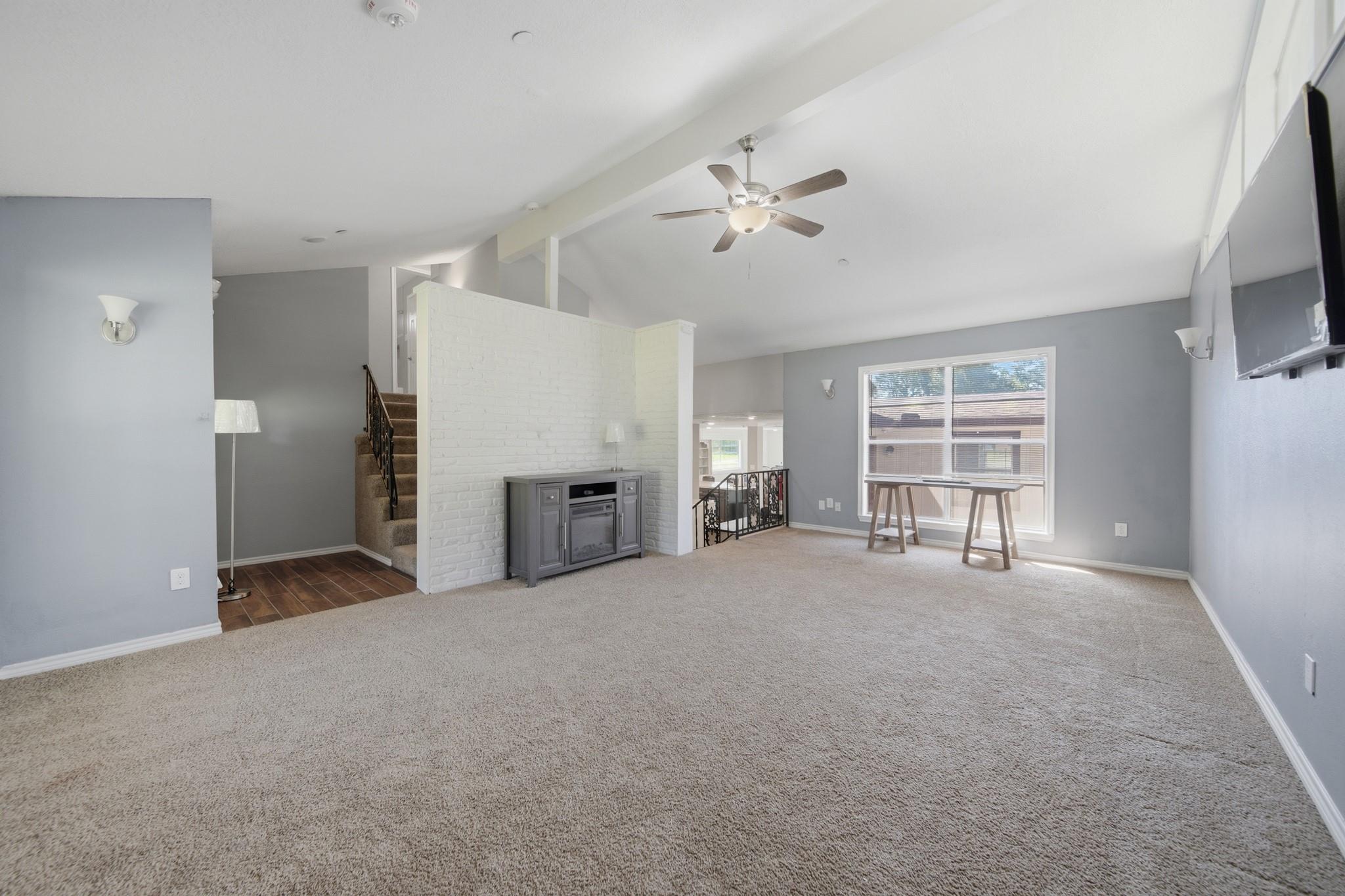 3006 Spring Creek Drive