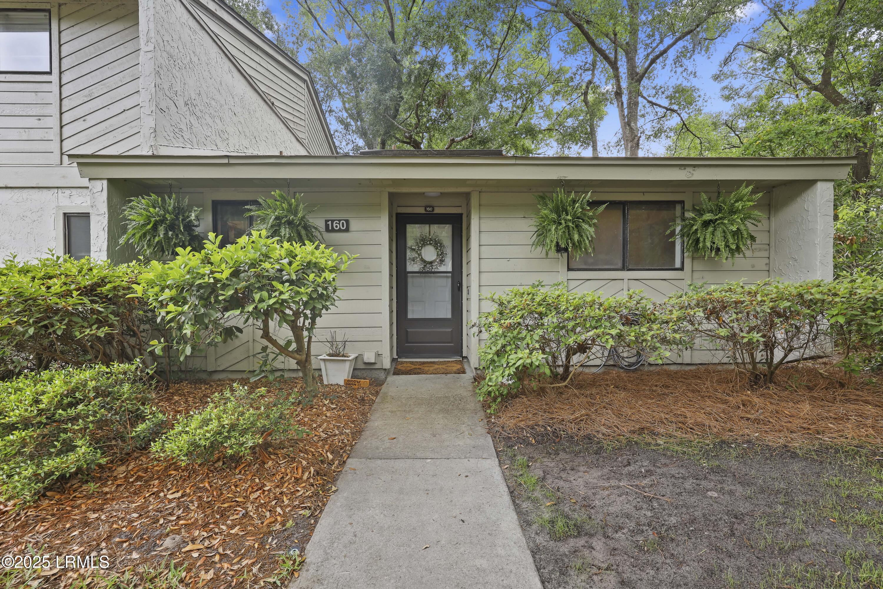 96 Mathews Drive, 160