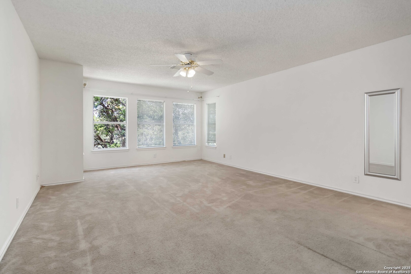14419 Red Grove