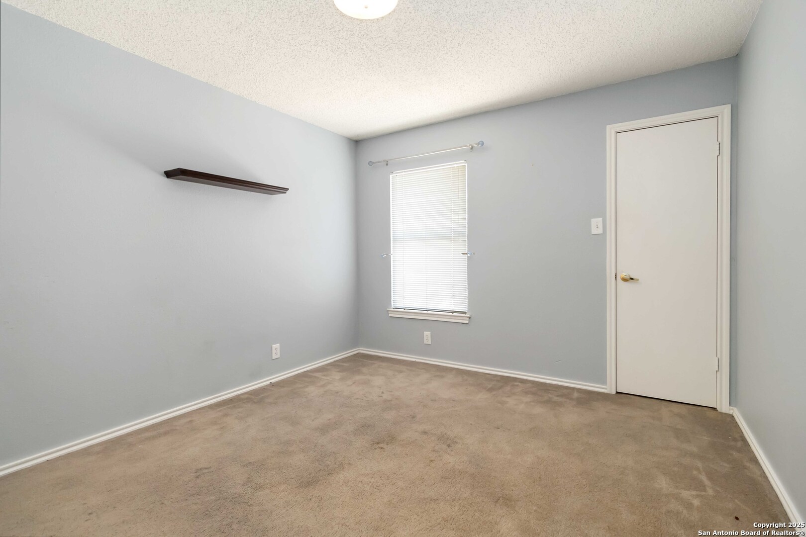 14419 Red Grove