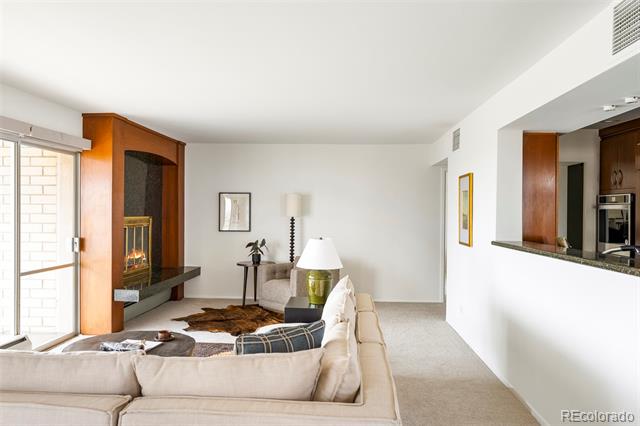 1200 N Humboldt Street Unit: 1204