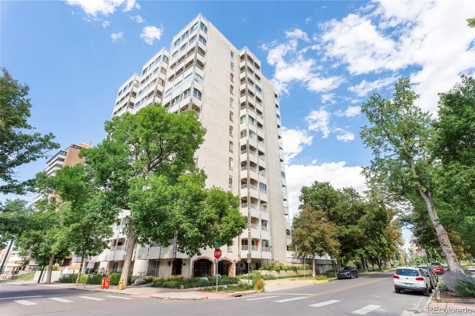 1200 N Humboldt Street Unit: 1204