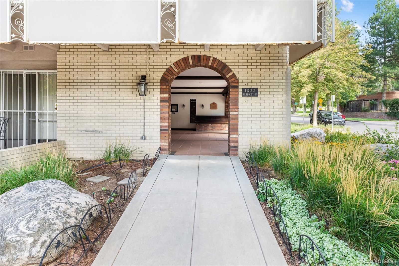 1200 N Humboldt Street Unit: 1204