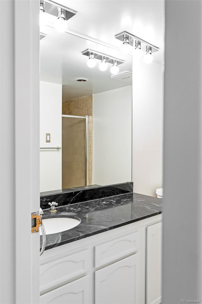 1200 N Humboldt Street Unit: 1204