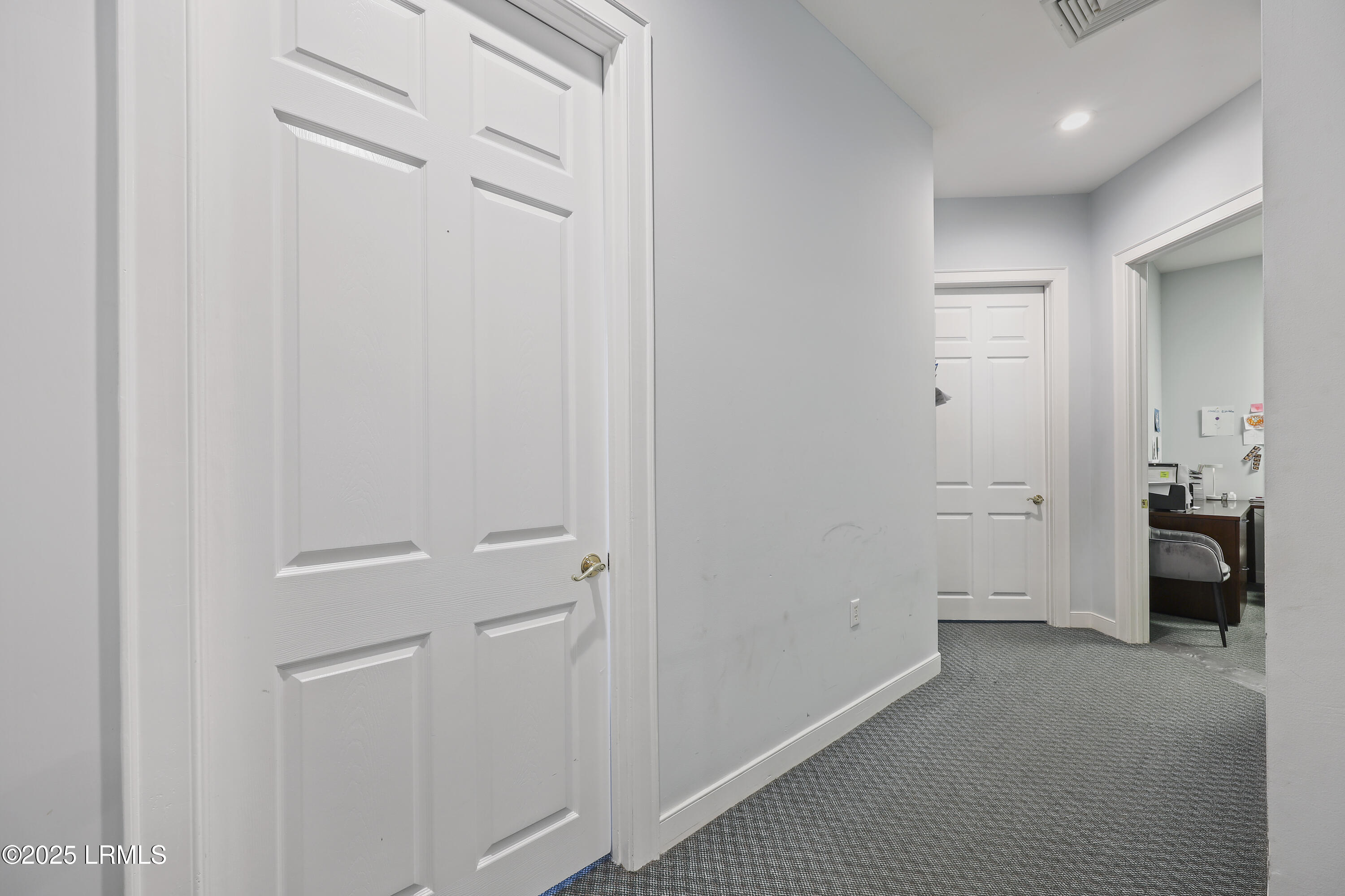 20 Capital Drive
