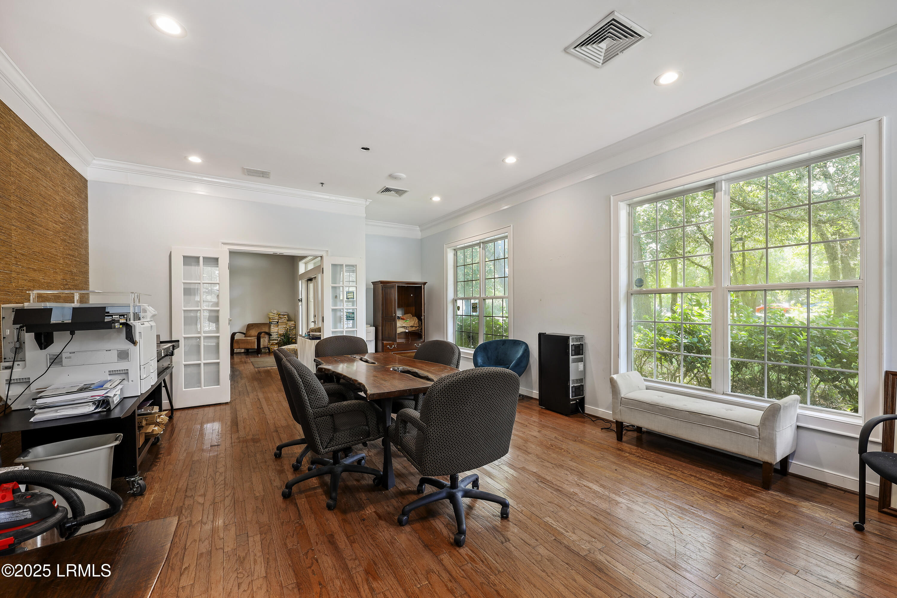 20 Capital Drive
