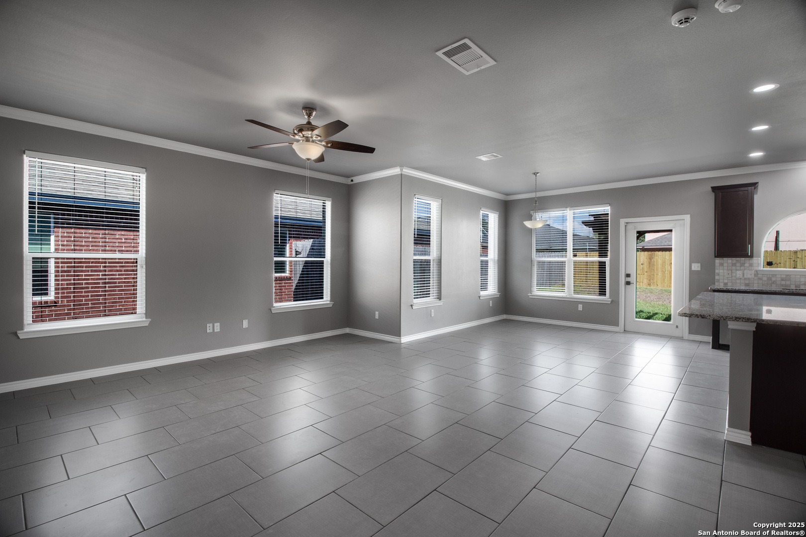 2212 Tallow
