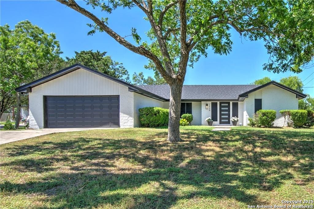 12129 Up River Rd