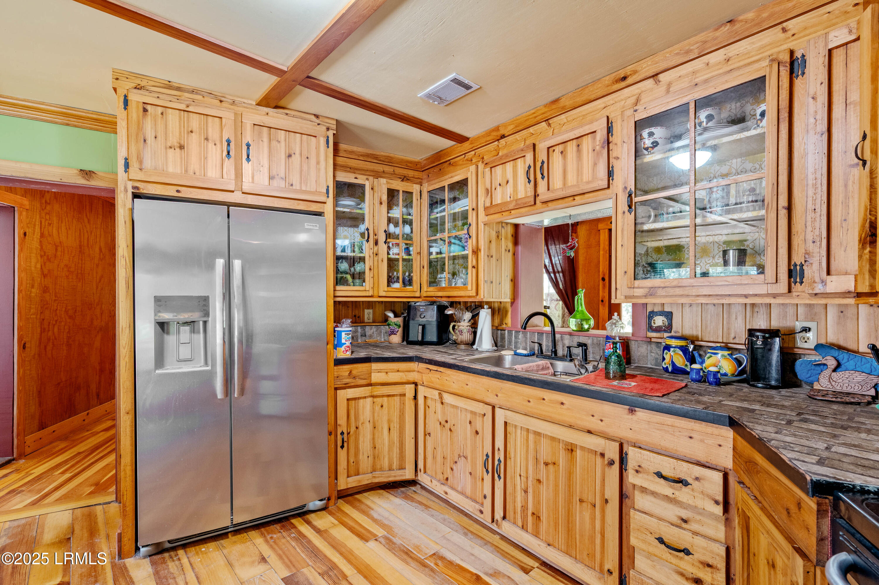 822 Knowles Island Road