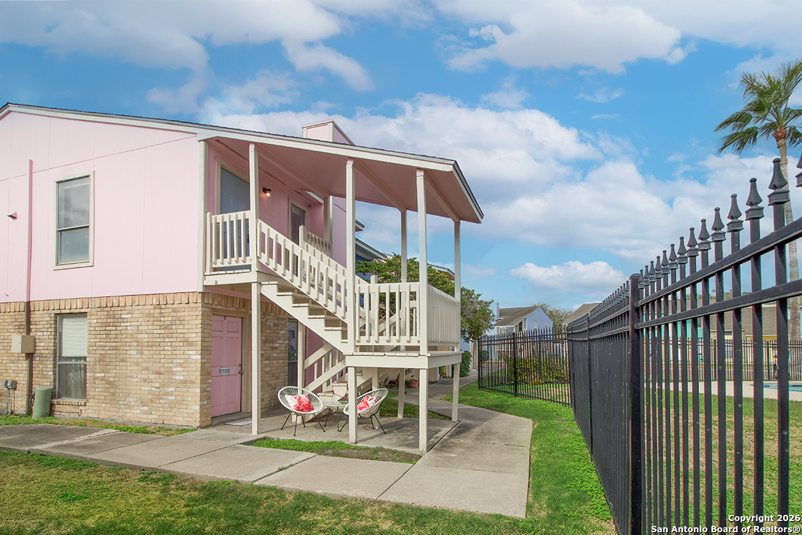 6702 Everhart Unit: O106