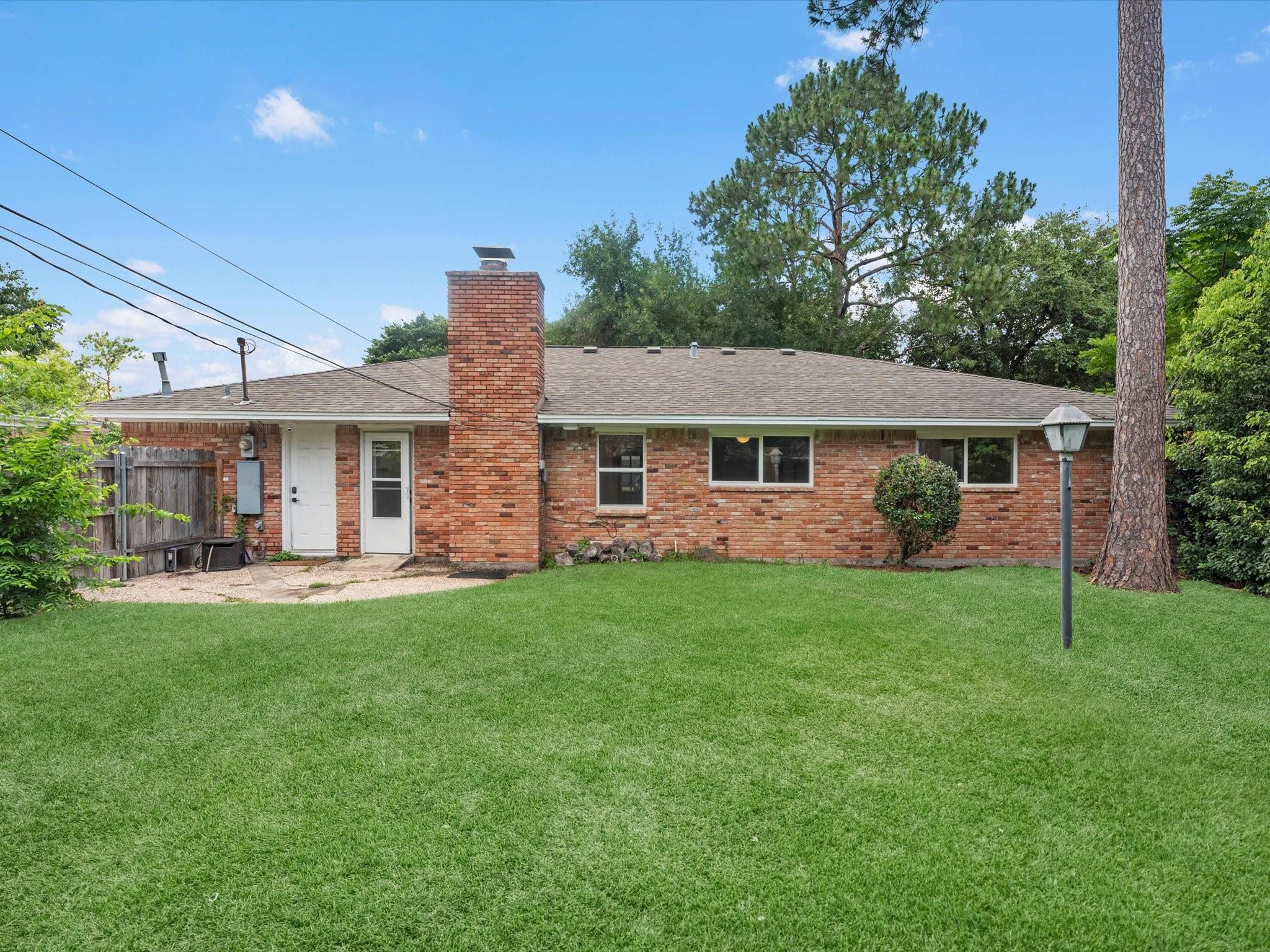 10627 Burgoyne Road