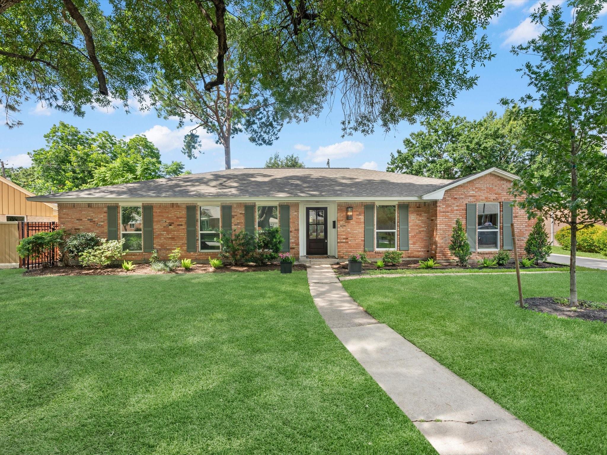 10627 Burgoyne Road