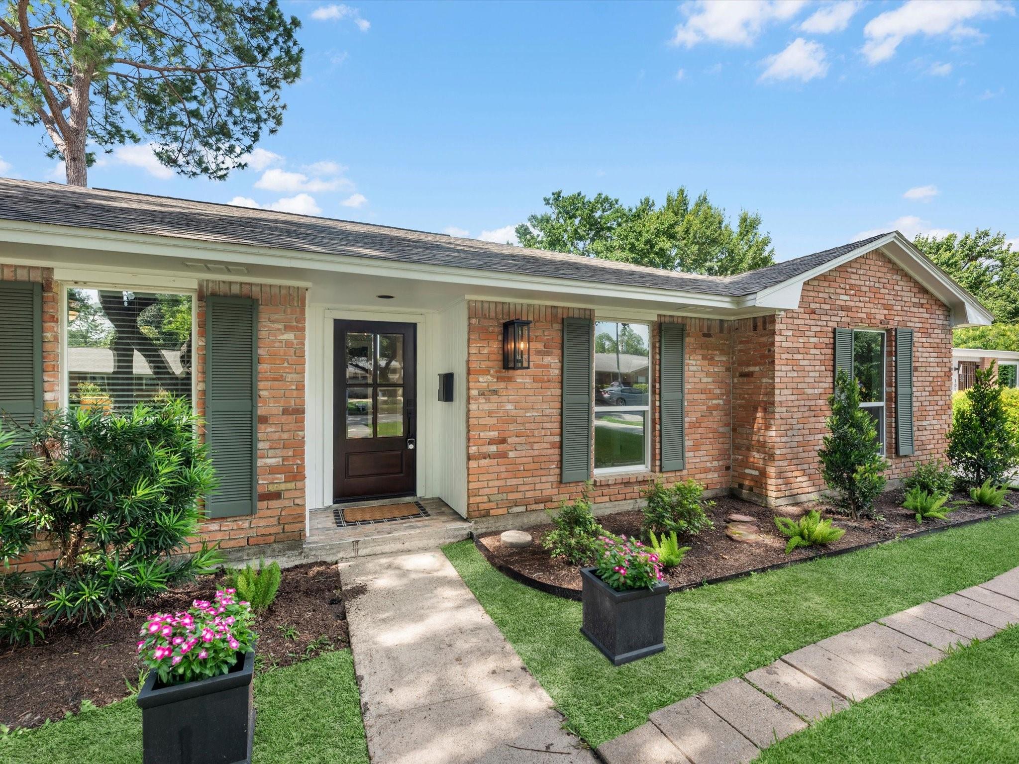 10627 Burgoyne Road