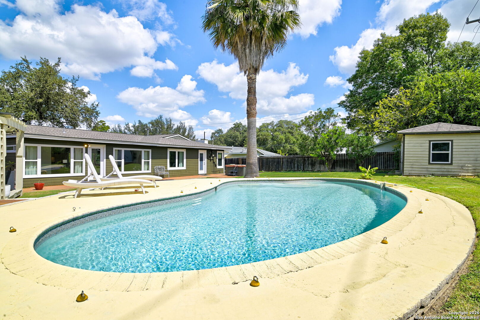 530 Burnside Dr.