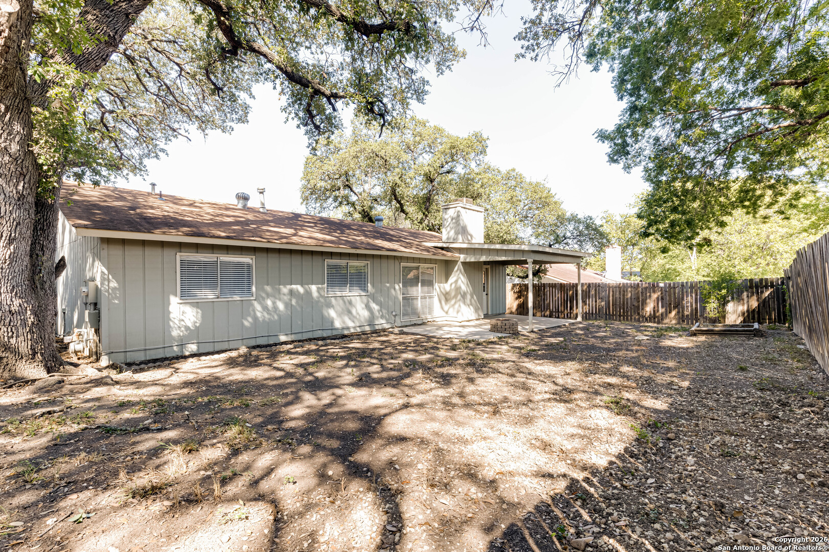 12417 Bret Springs