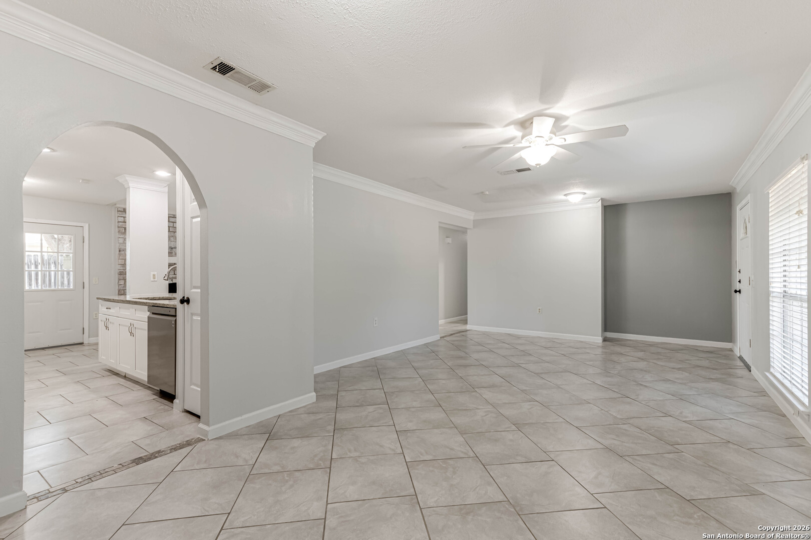 12417 Bret Springs