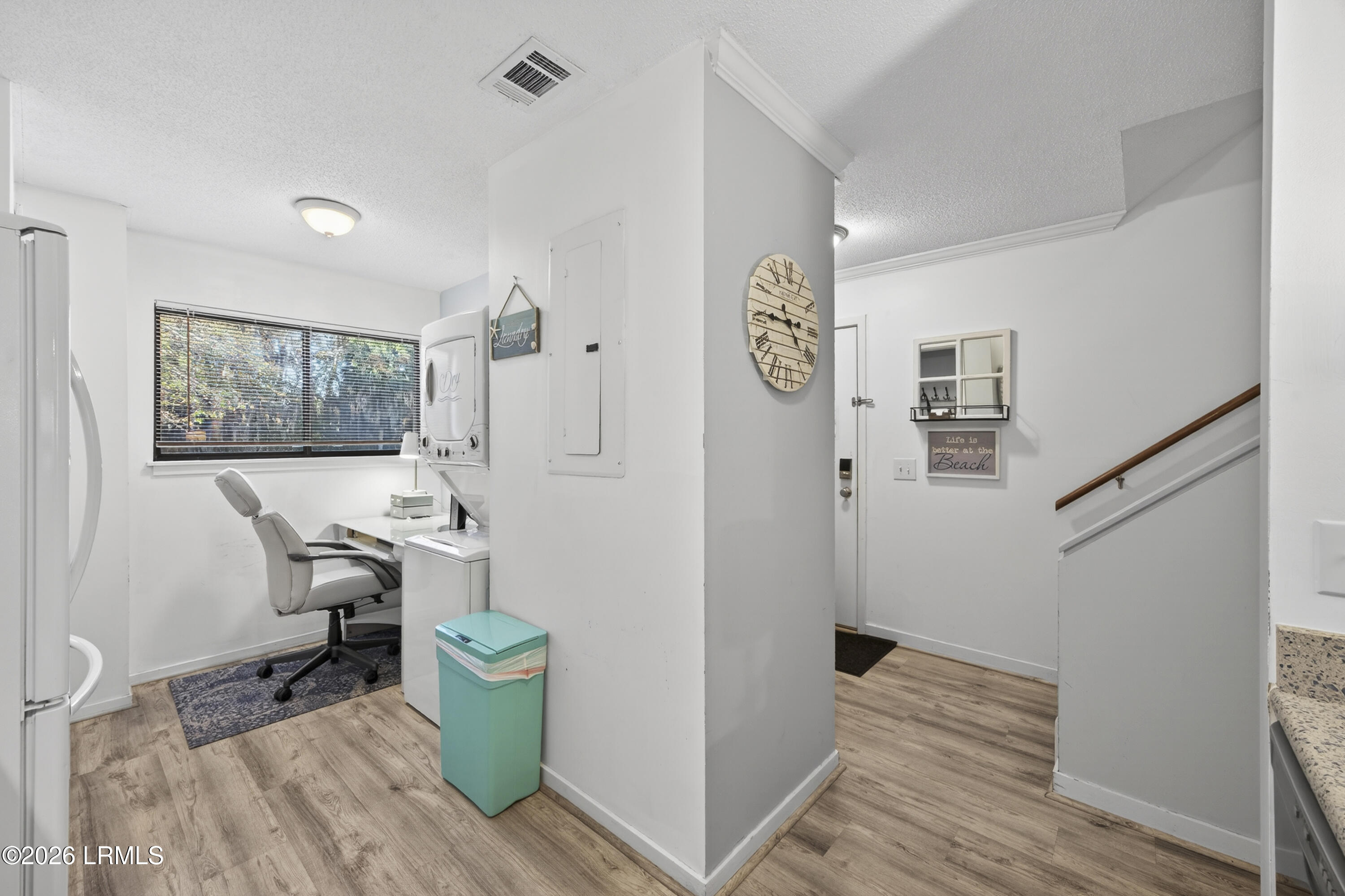 36 Deallyon Avenue 102
