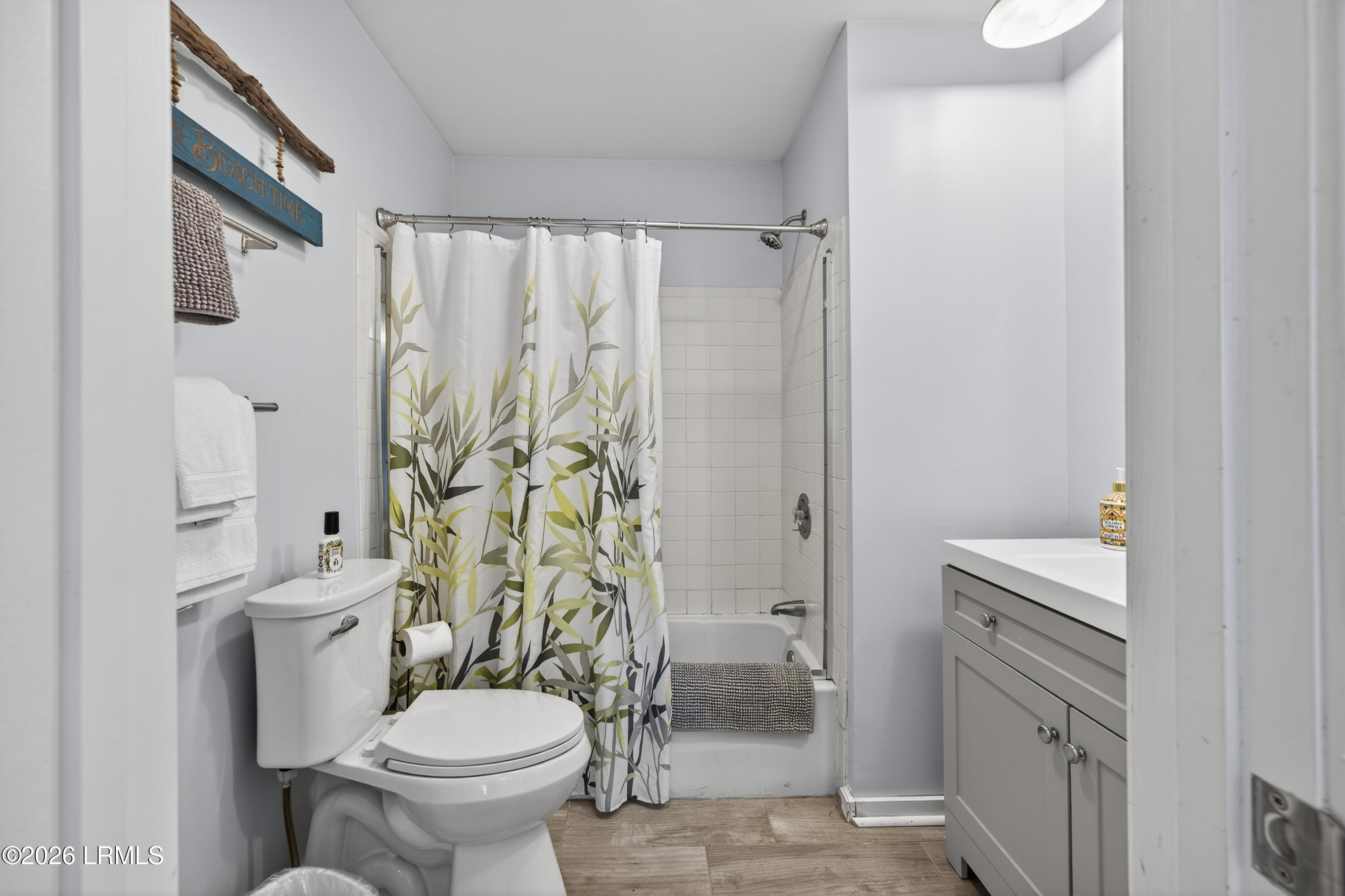 36 Deallyon Avenue 102