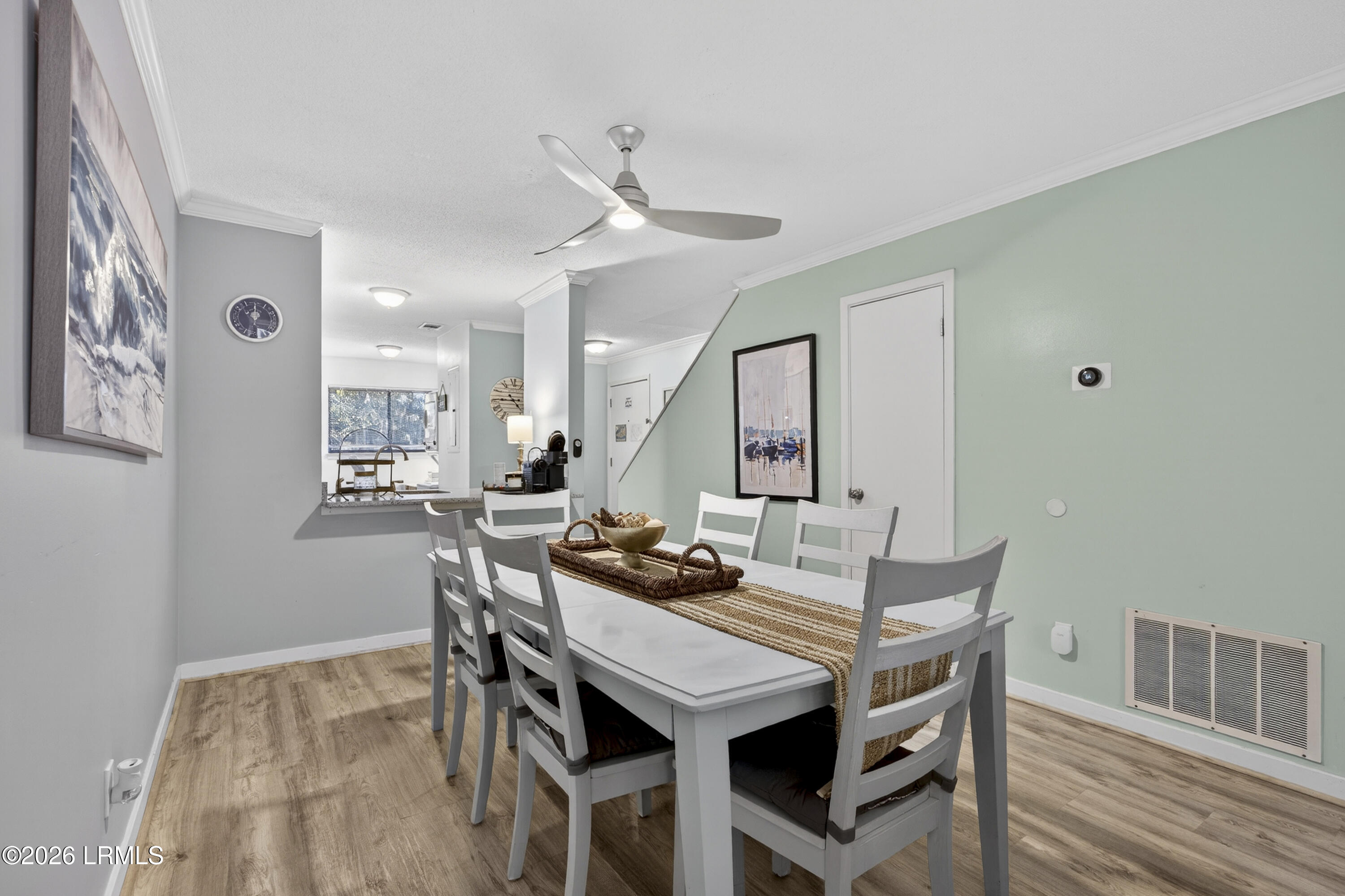 36 Deallyon Avenue 102