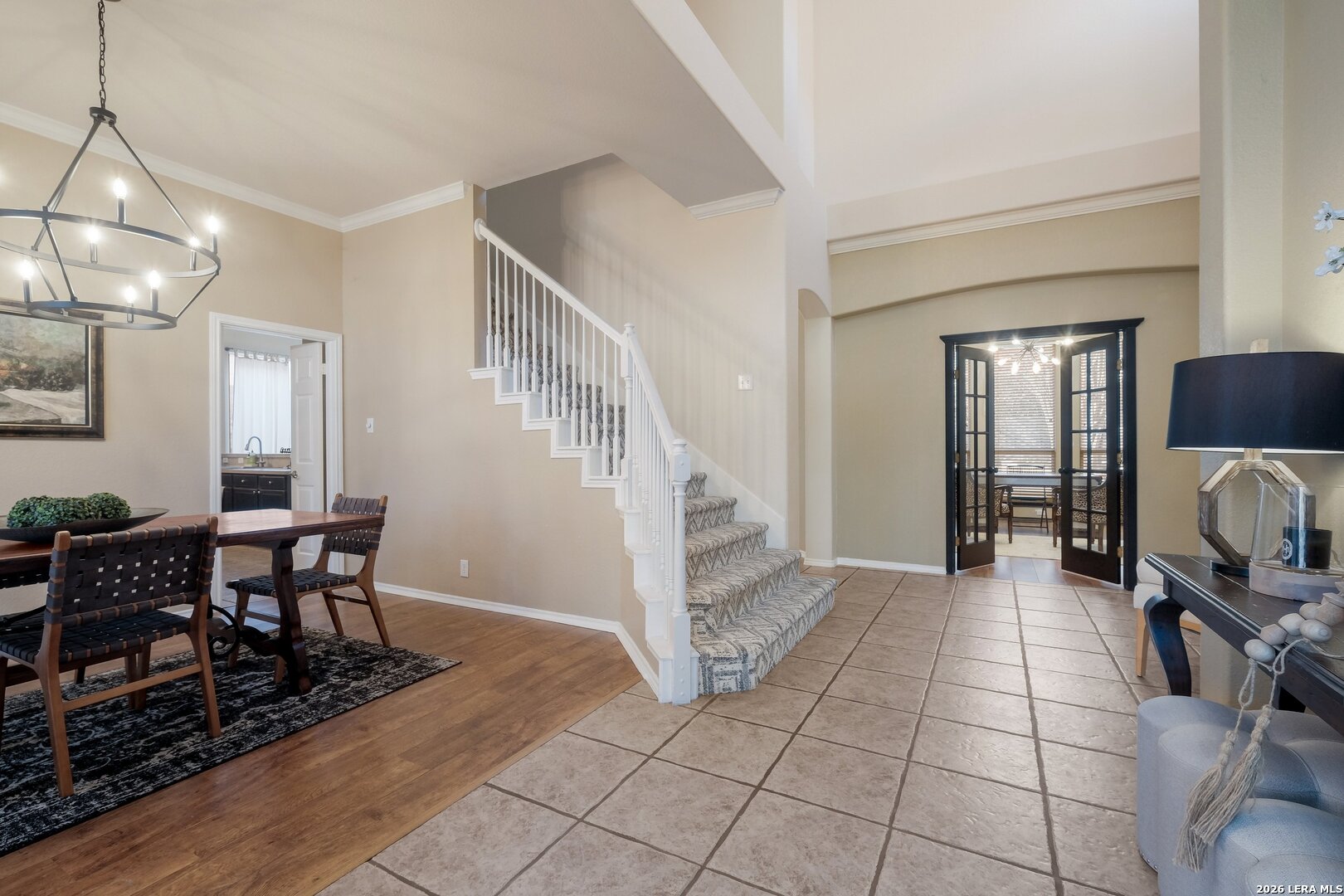 823 Peg Oak