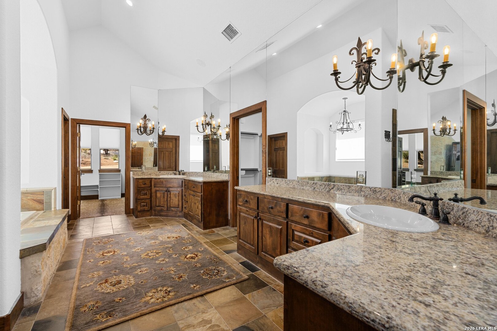 1806 Cordillera Trace