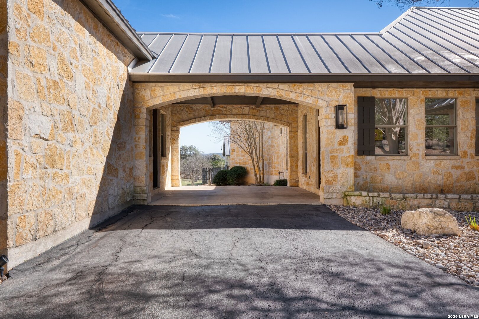 1806 Cordillera Trace
