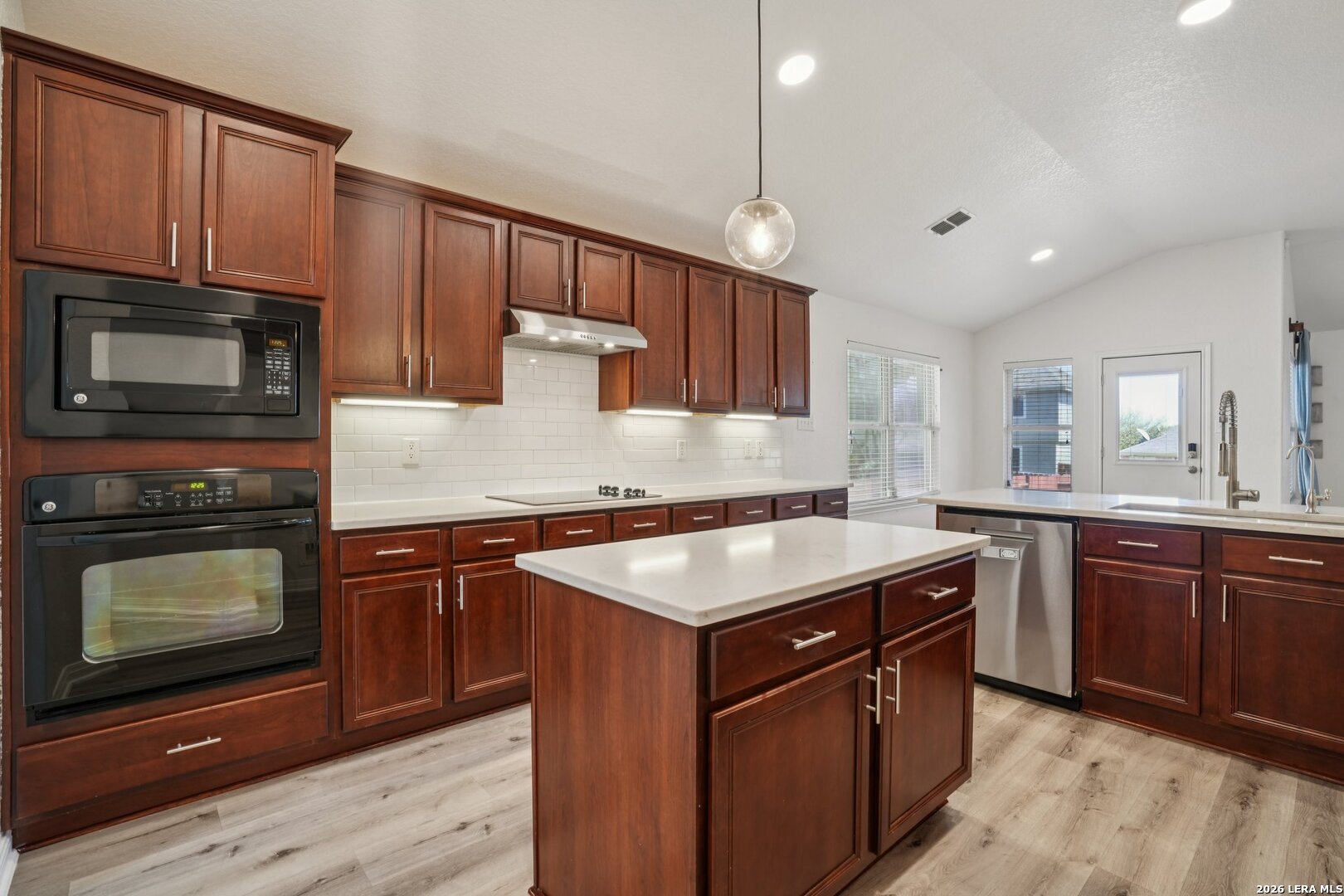 450 Turnberry