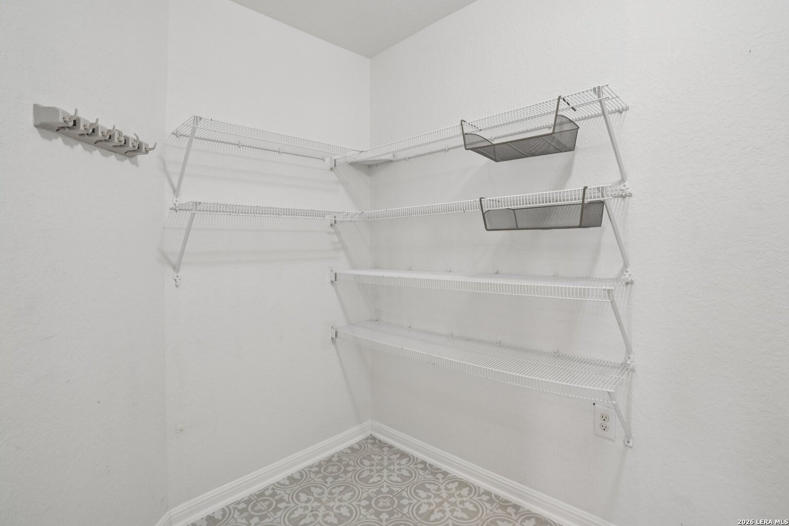 450 Turnberry