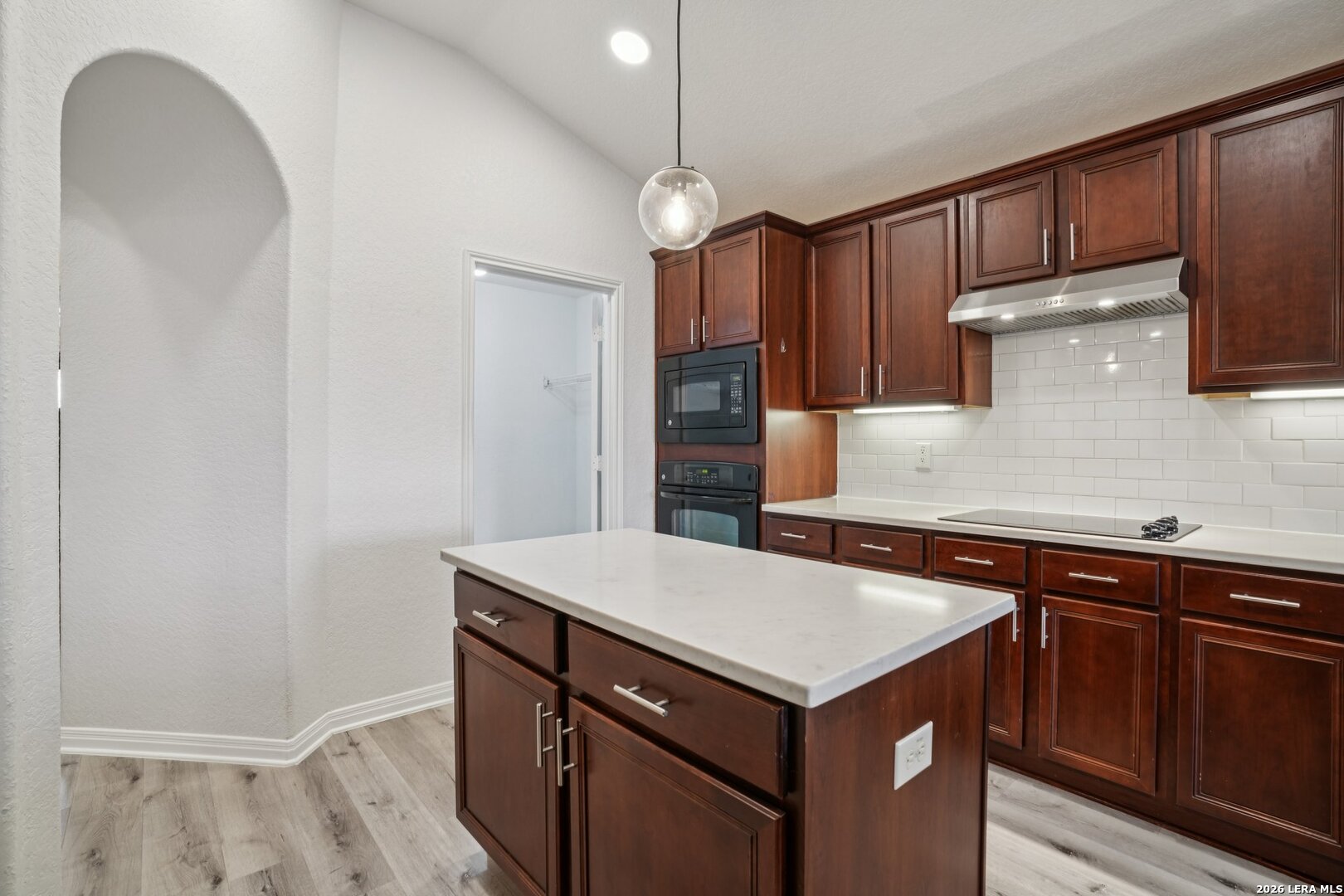 450 Turnberry