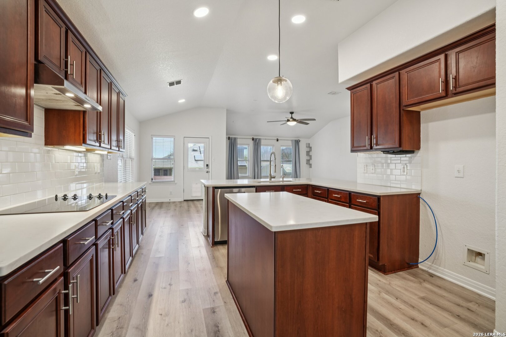 450 Turnberry